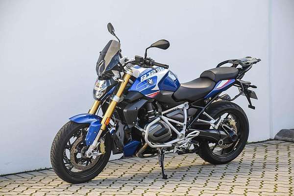 2024 BMW R SERIES