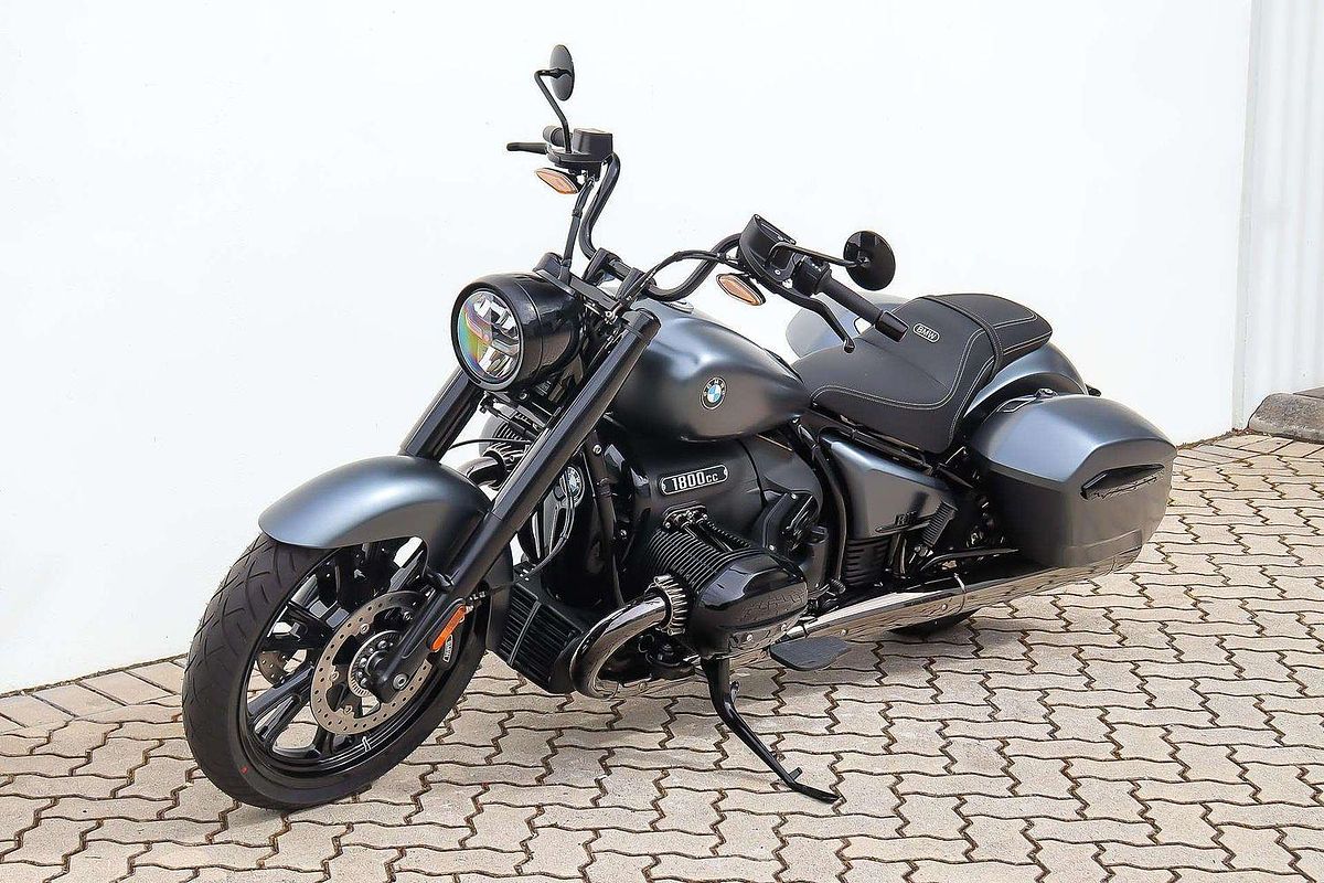 2025 BMW R 18 Roctane Highline R 18