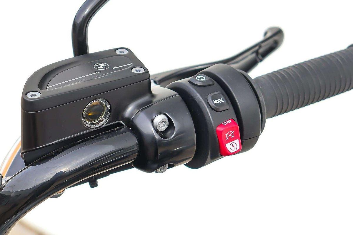 2025 BMW R 18 Roctane Highline R 18