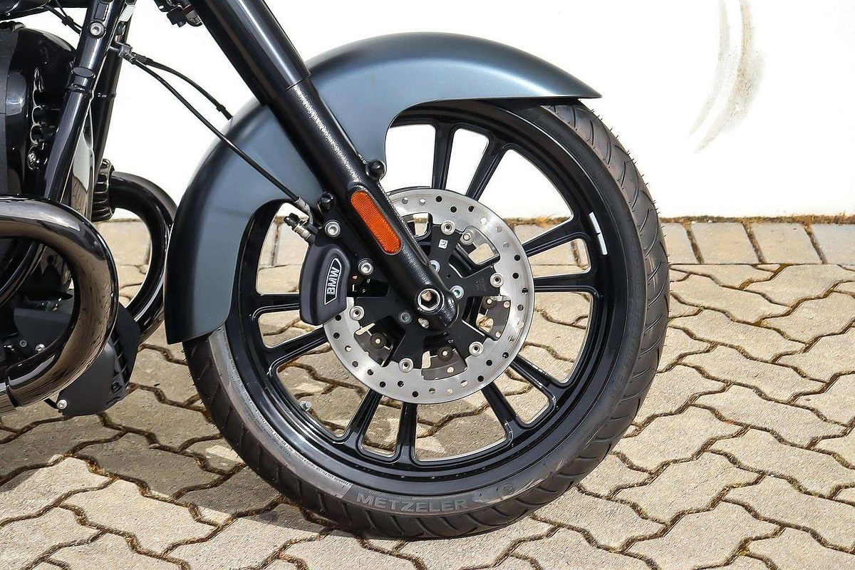 2025 BMW R 18 Roctane Highline R 18