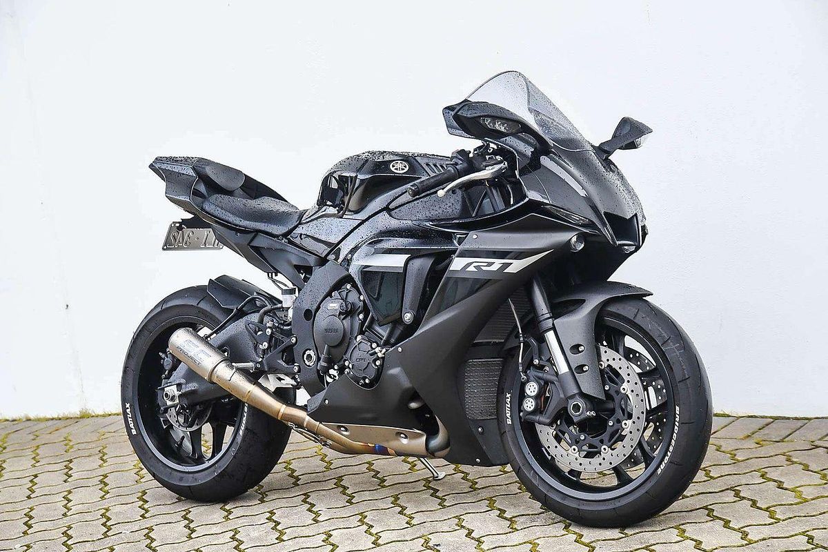 2023 Yamaha YZF-R1 R1