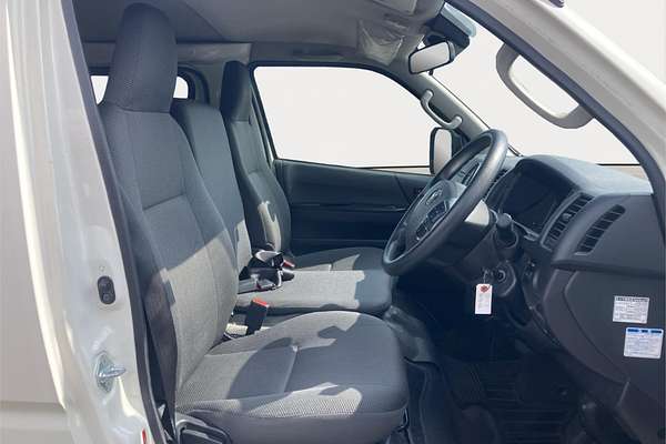 2021 Toyota Hiace DX GL-Package