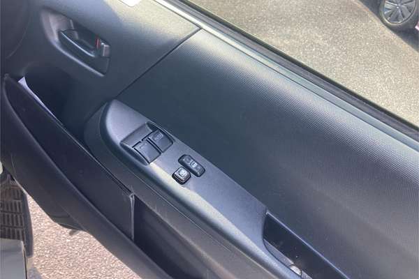 2021 Toyota Hiace DX GL-Package