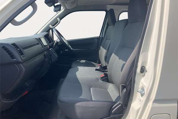 2021 Toyota Hiace DX GL-Package