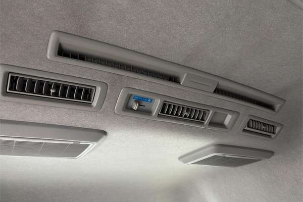 2012 Toyota Hiace Welcab