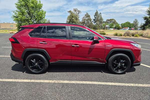 2021 Toyota RAV4 Cruiser AXAH52R