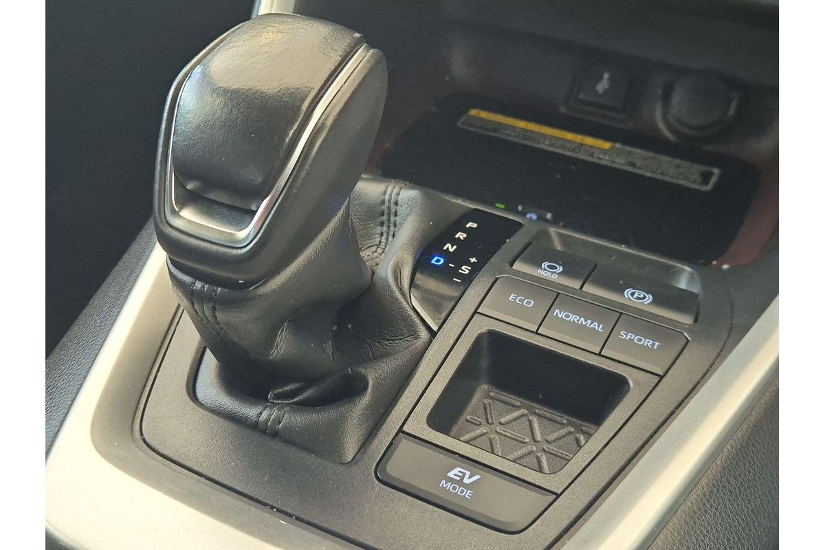 2021 Toyota RAV4 Cruiser AXAH52R