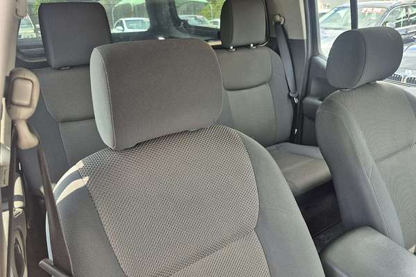 2012 Nissan Navara RX D40 Series 7 Rear Wheel Drive