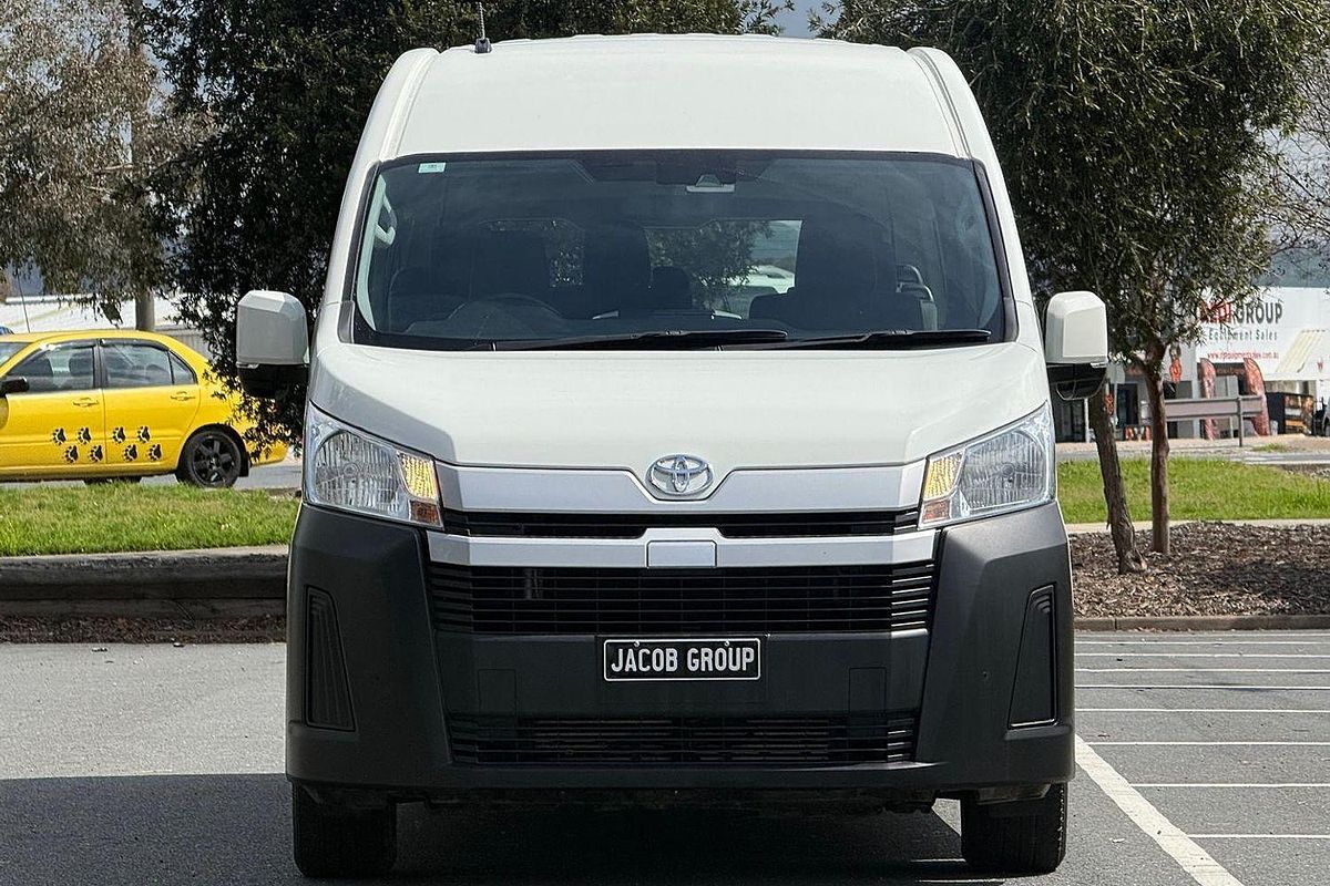 2019 Toyota Hiace Commuter GDH322R ELWB High Roof