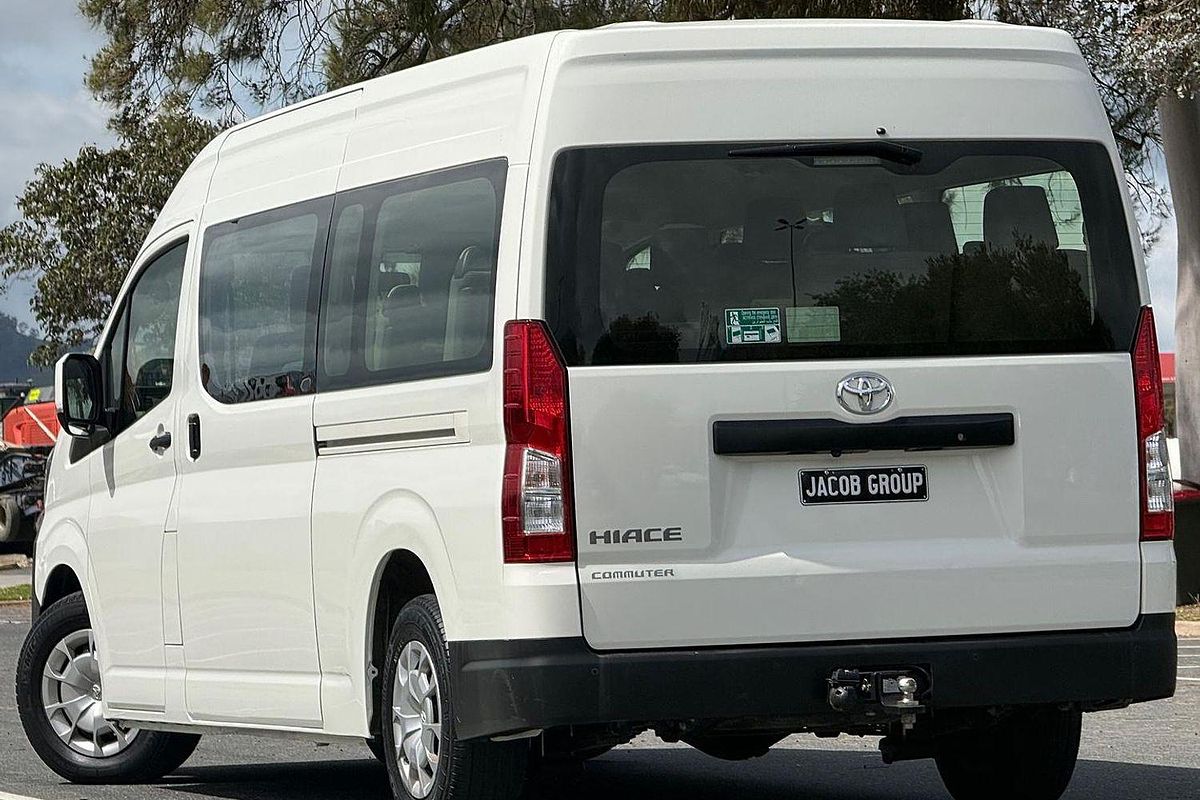 2019 Toyota Hiace Commuter GDH322R ELWB High Roof