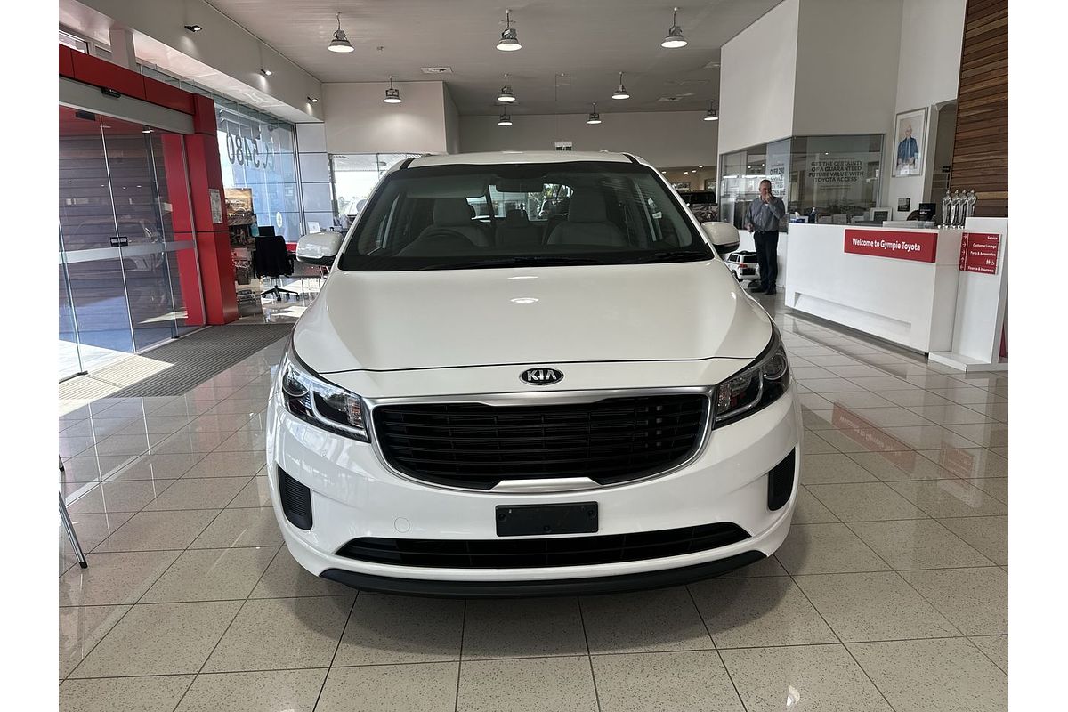 2017 Kia Carnival S YP