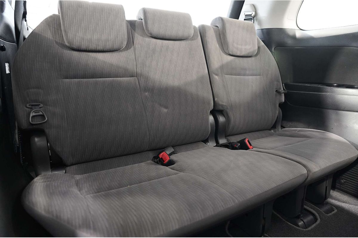 2014 Toyota Tarago GLi ACR50R