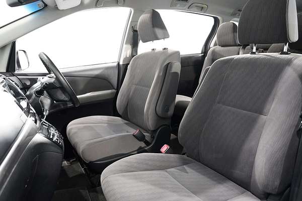 2014 Toyota Tarago GLi ACR50R