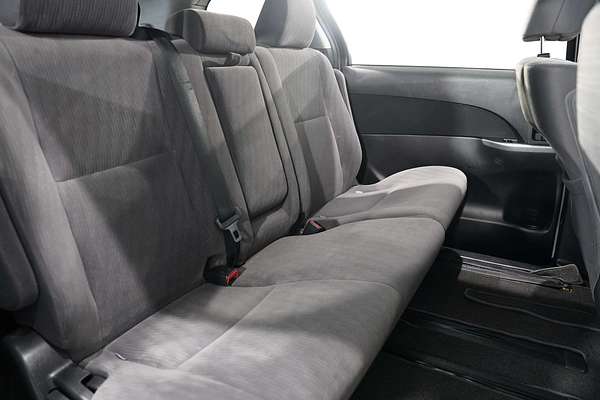 2014 Toyota Tarago GLi ACR50R