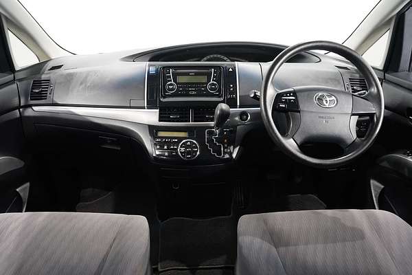 2014 Toyota Tarago GLi ACR50R