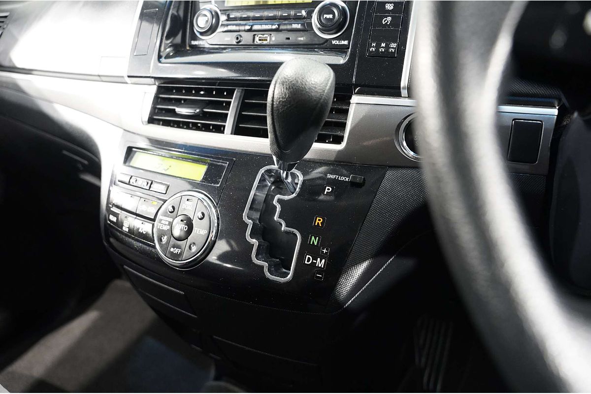 2014 Toyota Tarago GLi ACR50R