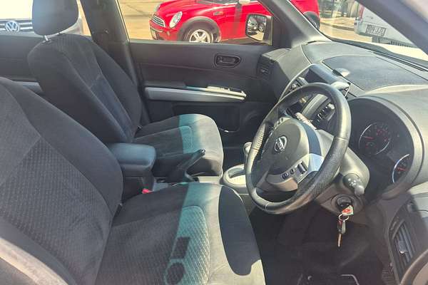 2012 Nissan X-TRAIL ST T31
