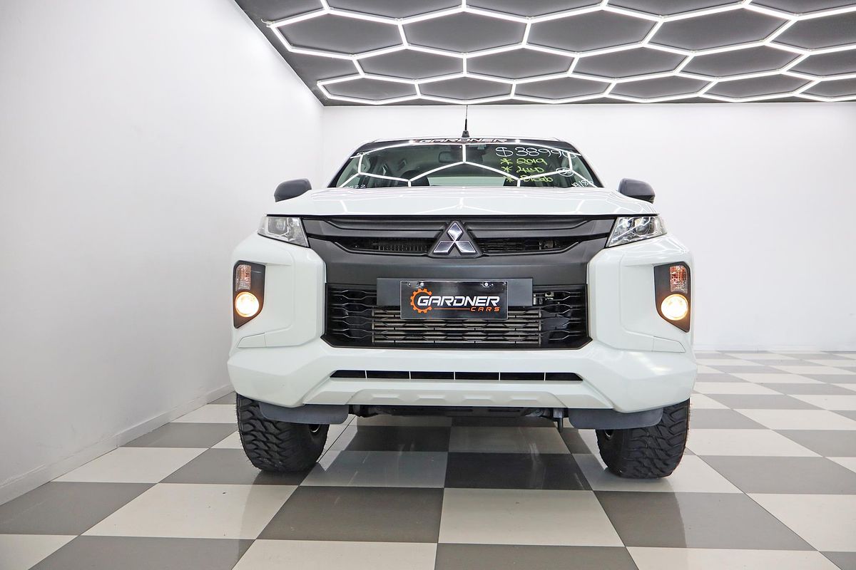 2019 Mitsubishi Triton GLX+ MR 4X4