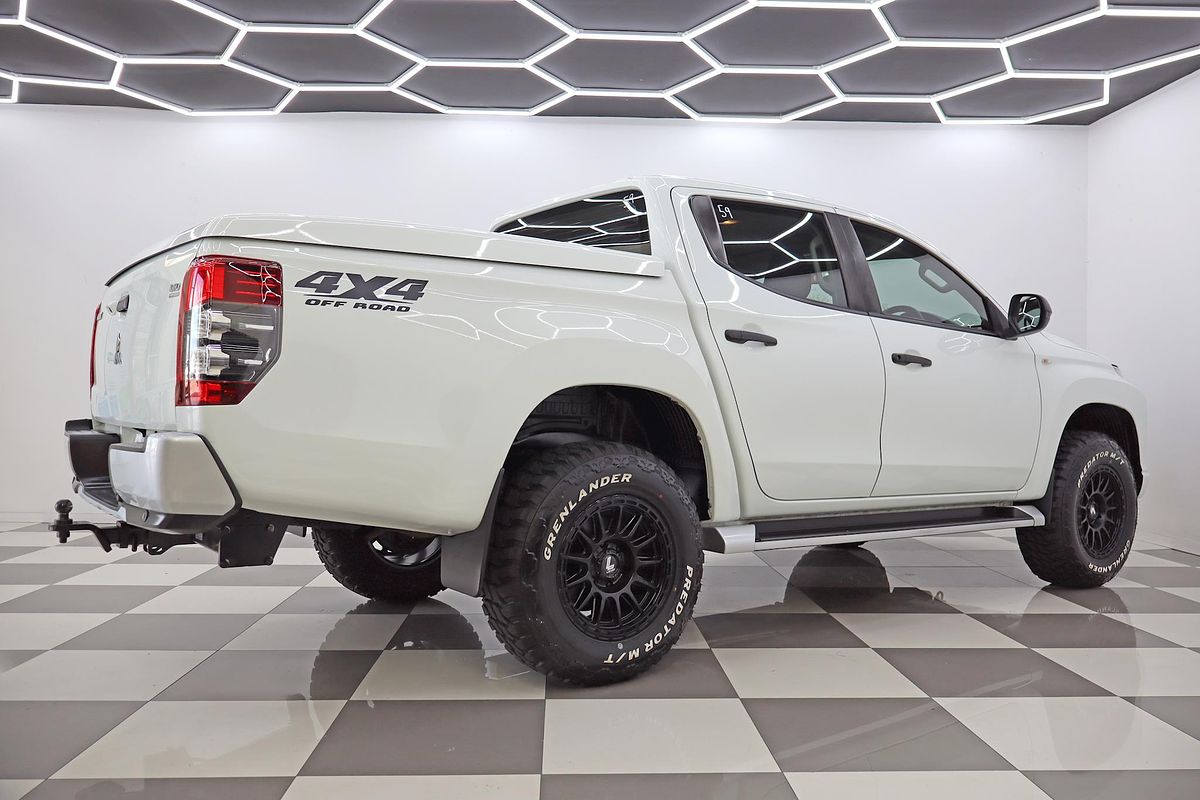 2019 Mitsubishi Triton GLX+ MR 4X4