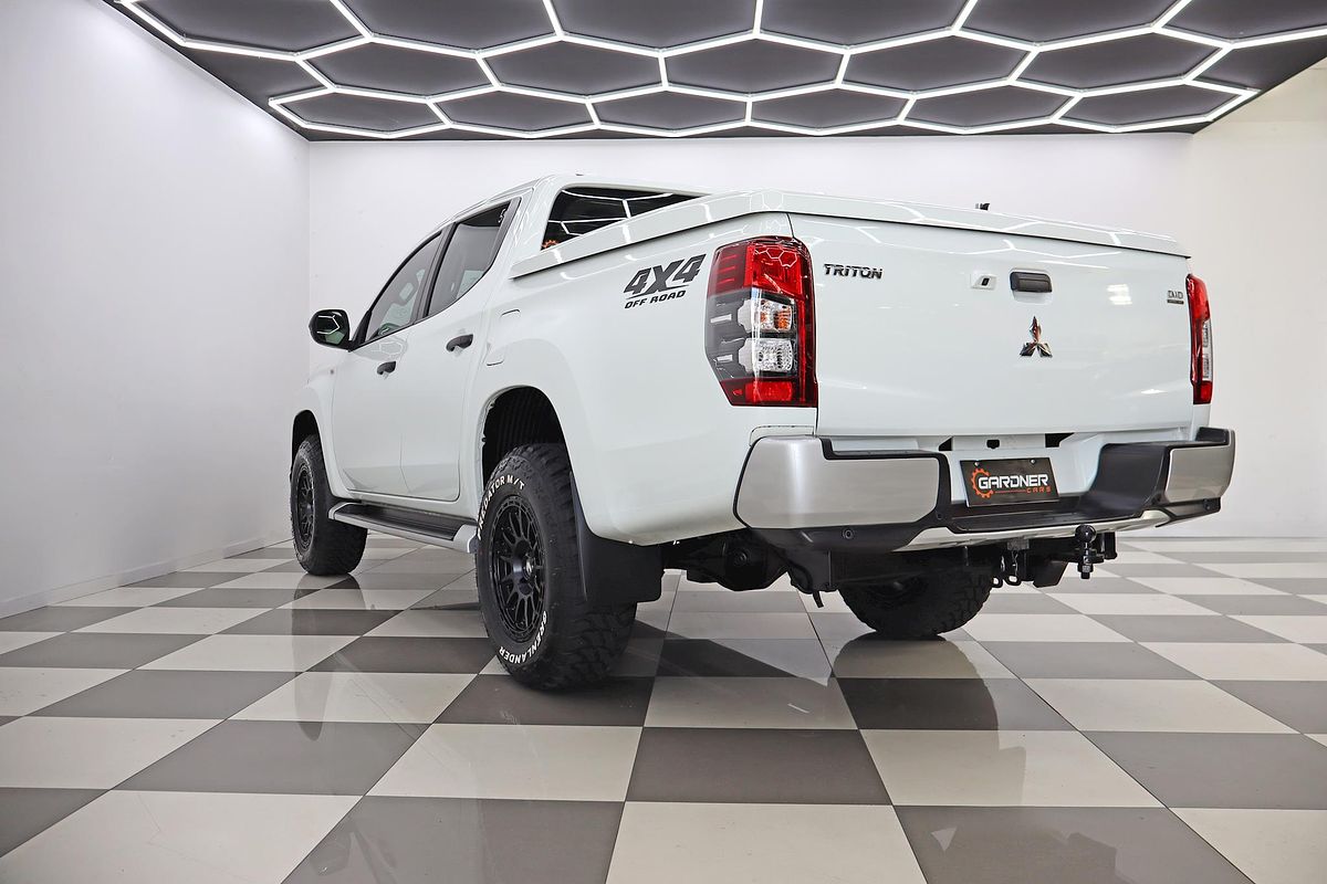 2019 Mitsubishi Triton GLX+ MR 4X4