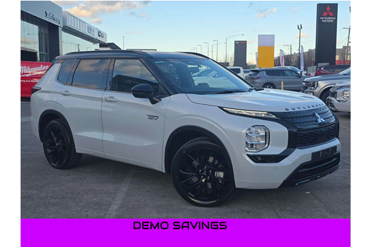2025 Mitsubishi Outlander PHEV GSR ZM