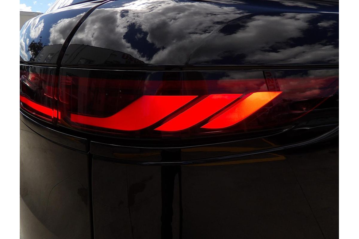 2024 Land Rover Range Rover Sport D300 Dynamic SE L461