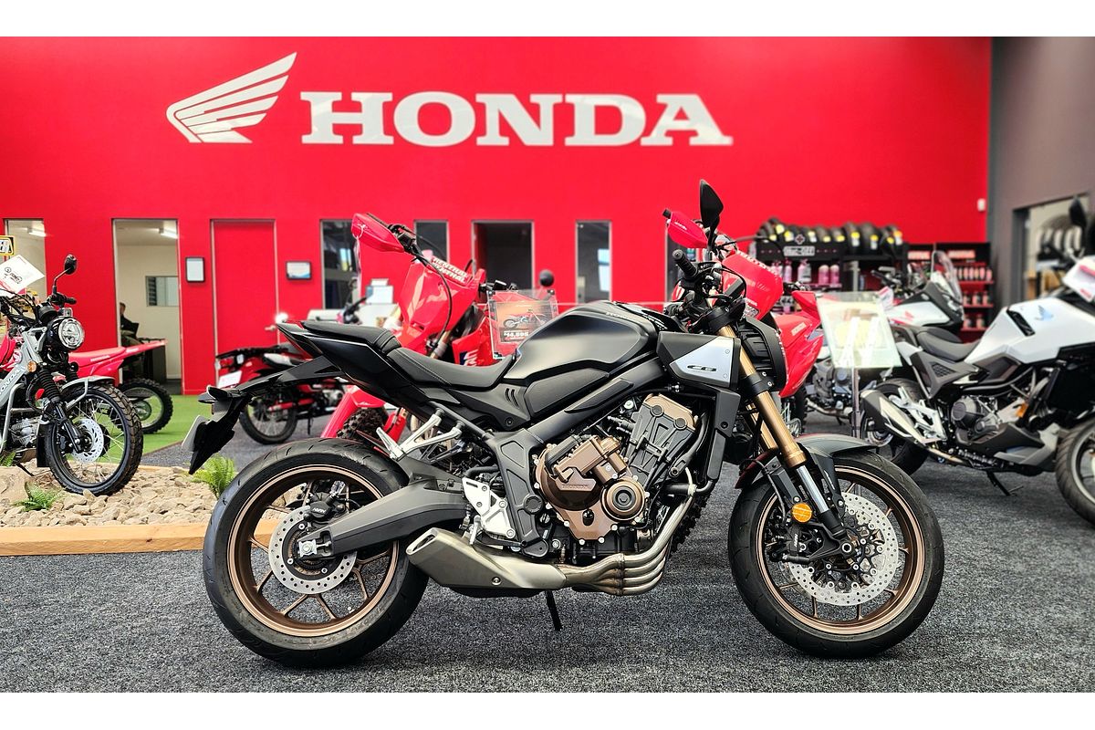 2025 Honda CB650R E-CLUTCH