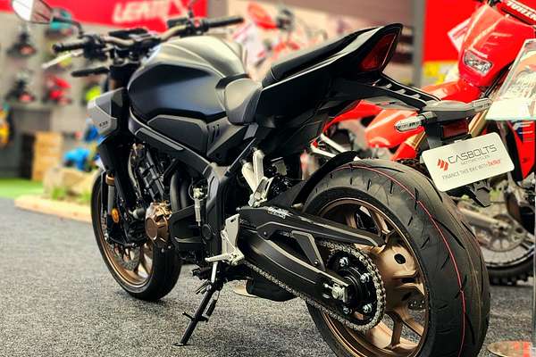 2025 Honda CB650R E-CLUTCH