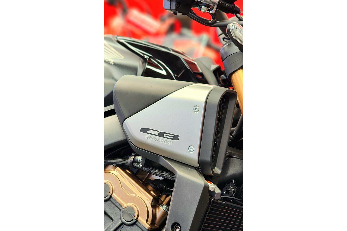 2025 Honda CB650R E-CLUTCH
