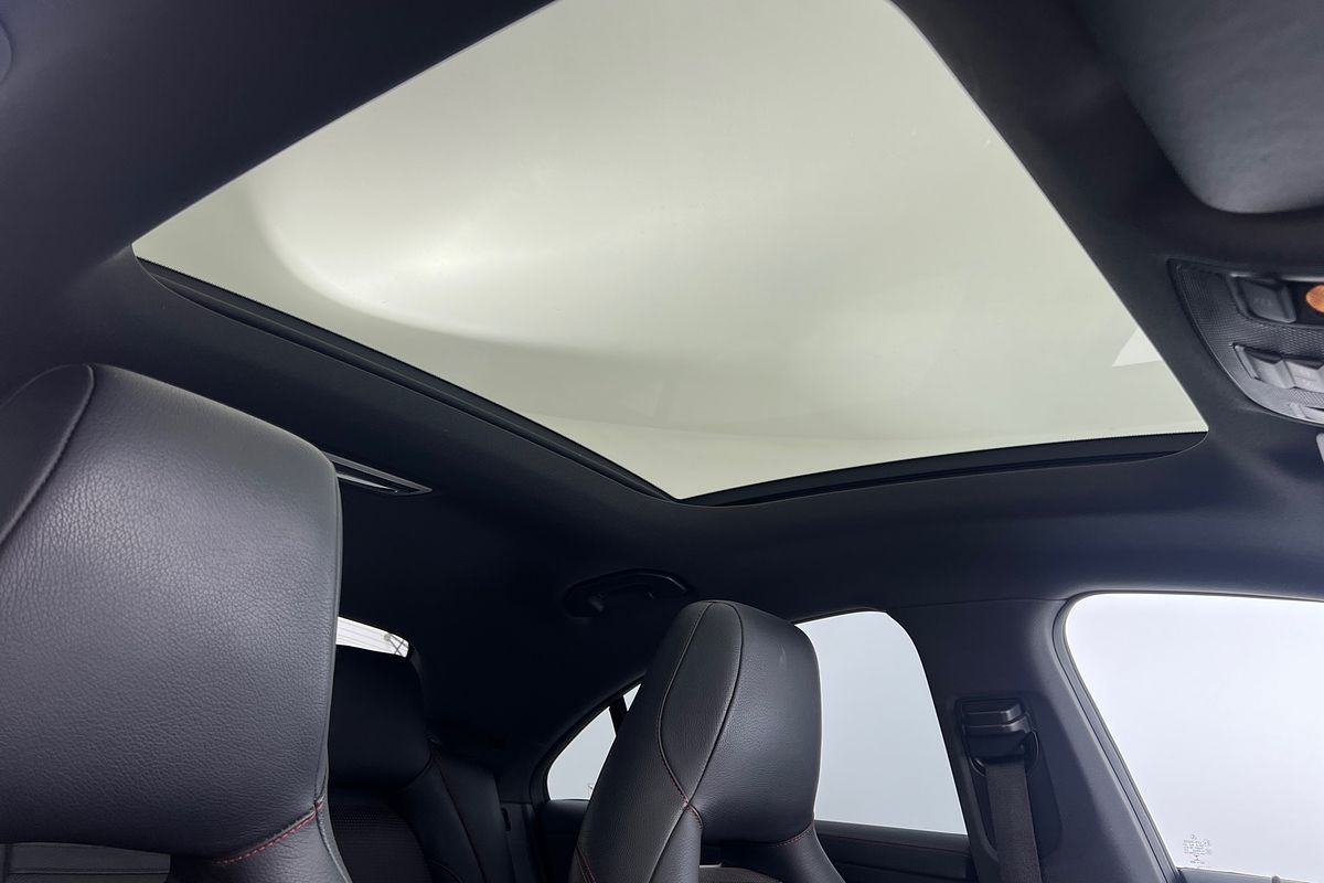 2018 Mercedes-Benz CLA-Class CLA250 Sport C117