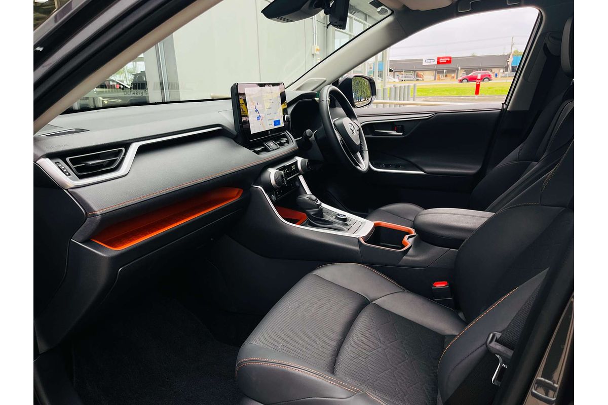 2024 Toyota RAV4 Edge AXAA54R