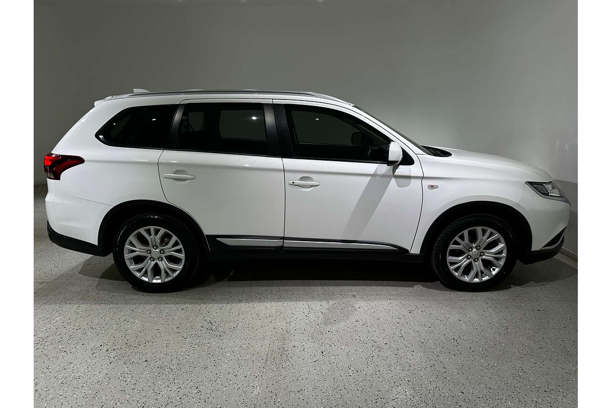 2020 Mitsubishi Outlander ES ADAS ZL