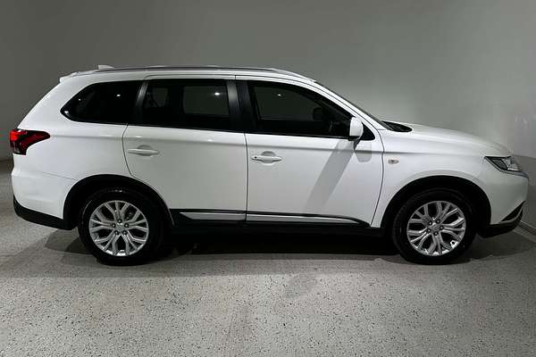 2020 Mitsubishi Outlander ES ADAS ZL