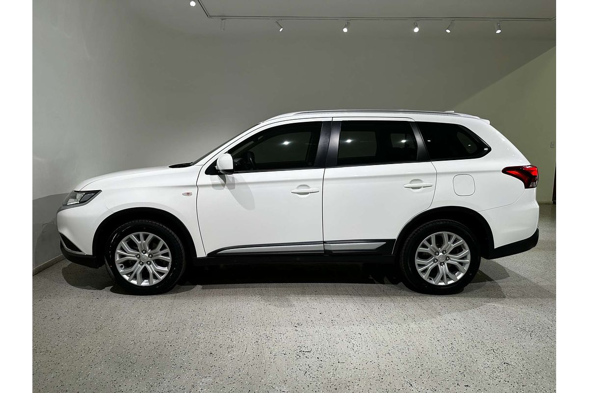 2020 Mitsubishi Outlander ES ADAS ZL
