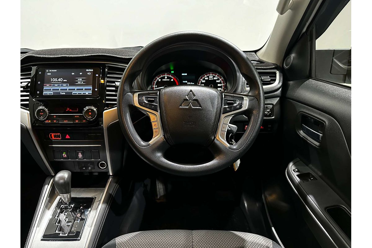 2022 Mitsubishi Triton GLX+ MR 4X4