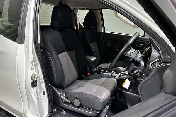 2022 Mitsubishi Triton GLX+ MR 4X4