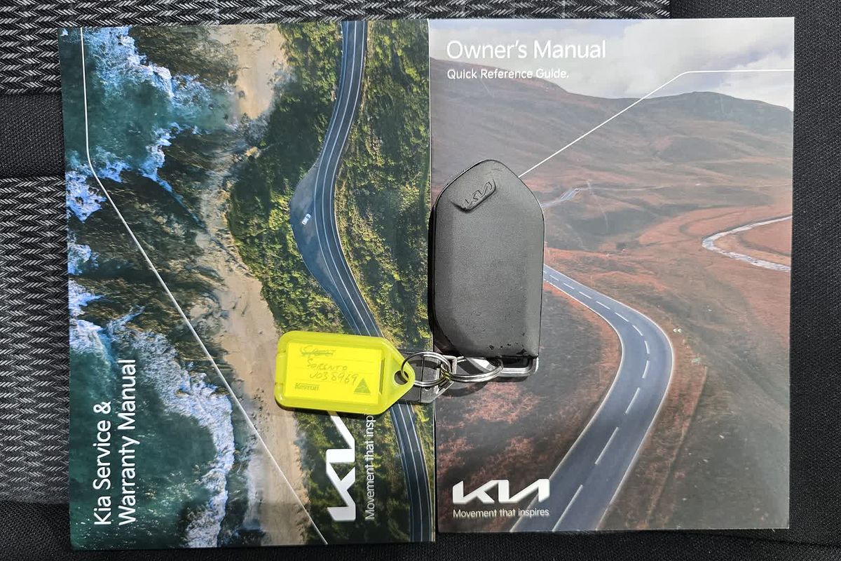 2023 Kia Sorento S MQ4 PE