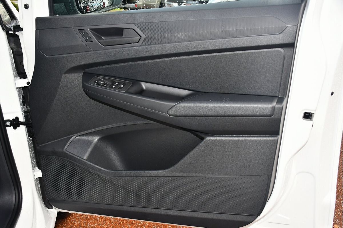 2025 Volkswagen Caddy TSI220 5 SWB