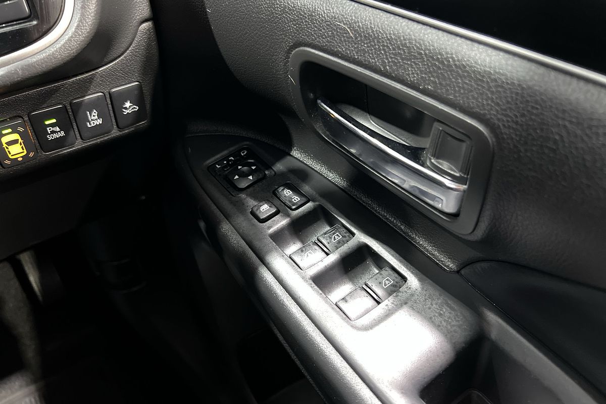 2018 Mitsubishi Outlander LS ZL