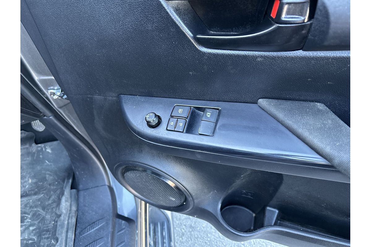 2023 Toyota Hilux SR GUN126R 4X4