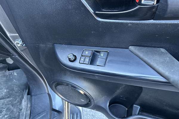 2023 Toyota Hilux SR GUN126R 4X4