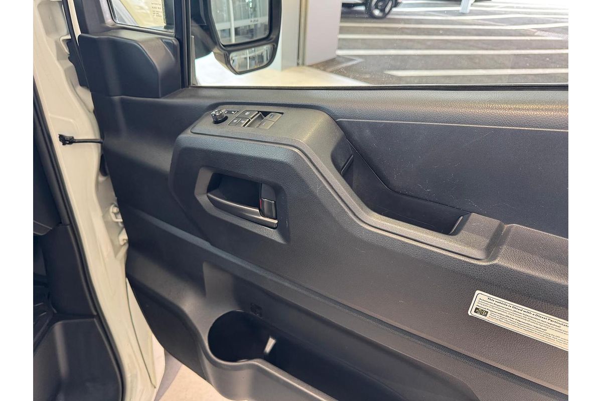 2021 Toyota Hiace Commuter GDH322R ELWB High Roof