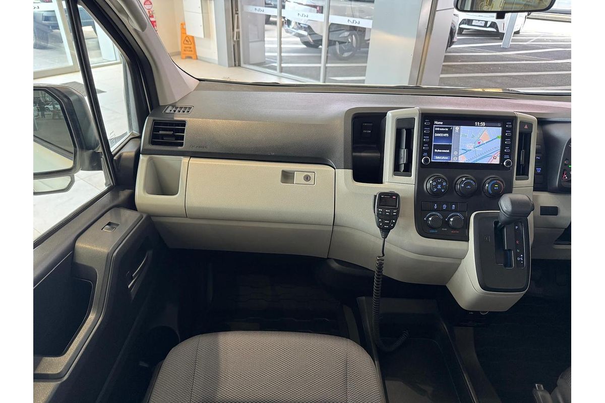 2021 Toyota Hiace Commuter GDH322R ELWB High Roof