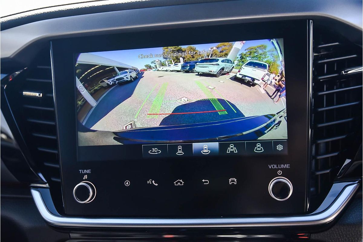 2025 Isuzu MU-X X-TERRAIN