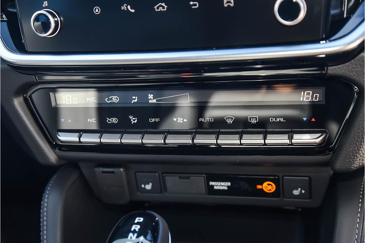 2025 Isuzu MU-X X-TERRAIN