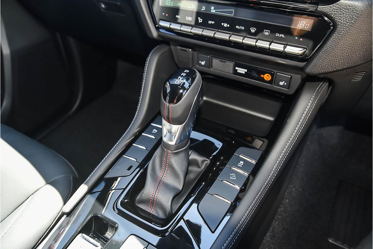 2025 Isuzu MU-X X-TERRAIN