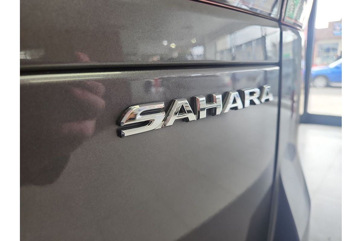 2021 Toyota Landcruiser Sahara FJA300R