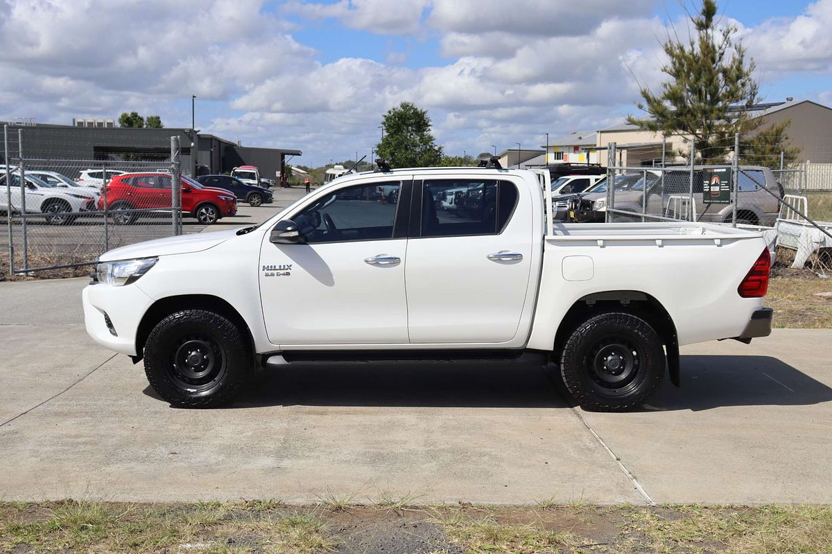 2016 Toyota Hilux SR GUN126R 4X4