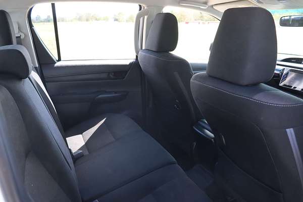 2016 Toyota Hilux SR GUN126R 4X4