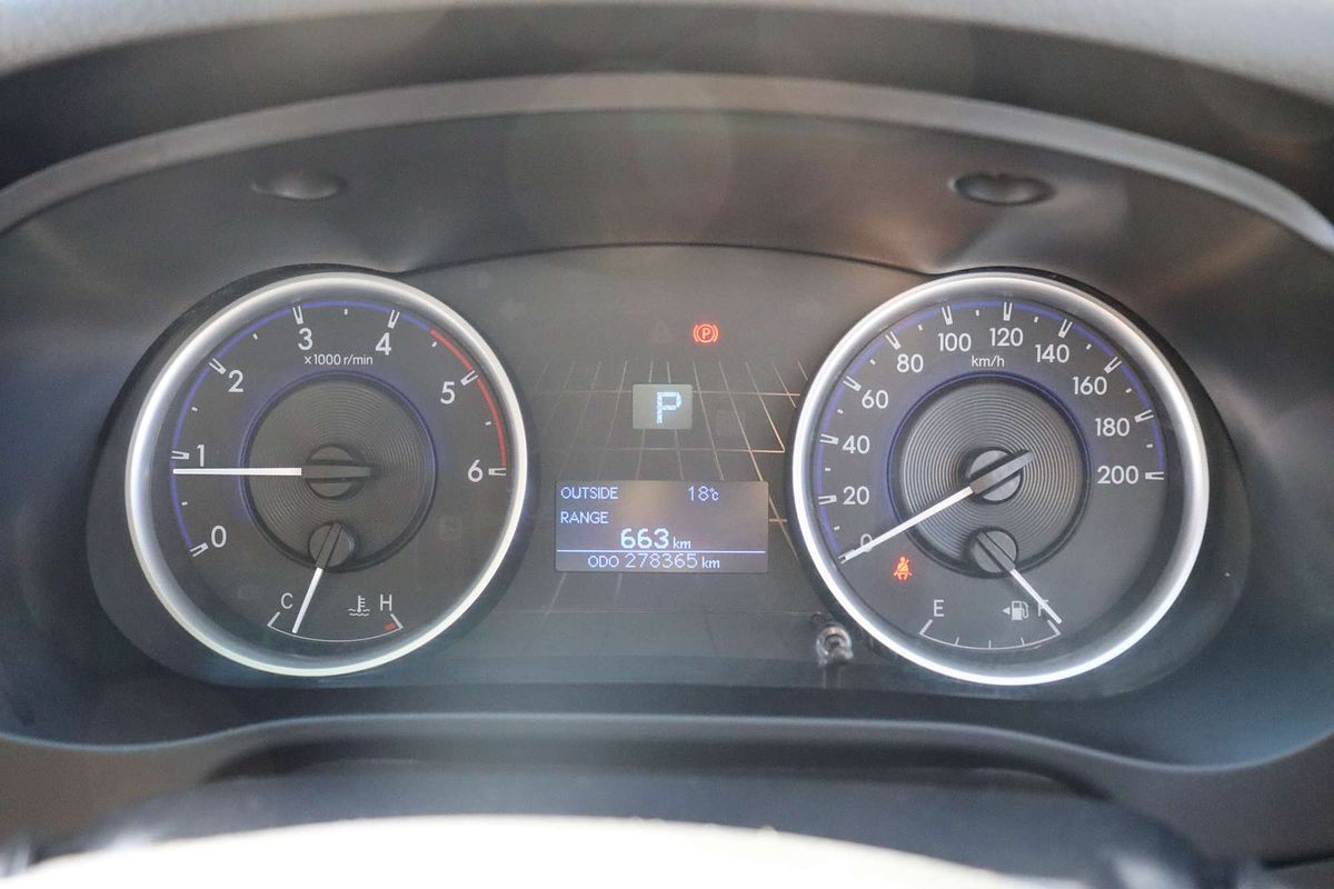 2016 Toyota Hilux SR GUN126R 4X4